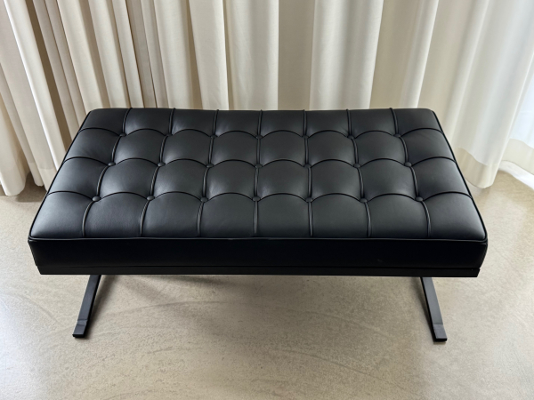 Black Black Leather bench